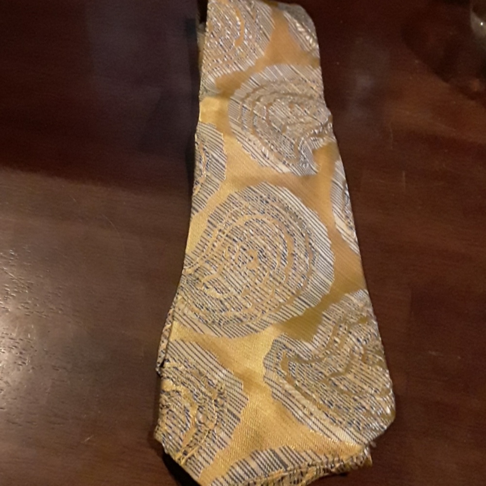 MEN'S  NECKTIE